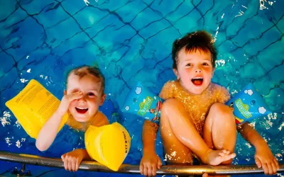 5 Consejos efectivos para enseñar a los niños a nadar de forma segura y amigable